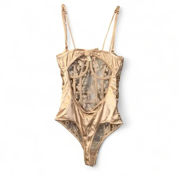 Bras N Things Pink Floral Lace Bodysuit - Picture 5 of 10